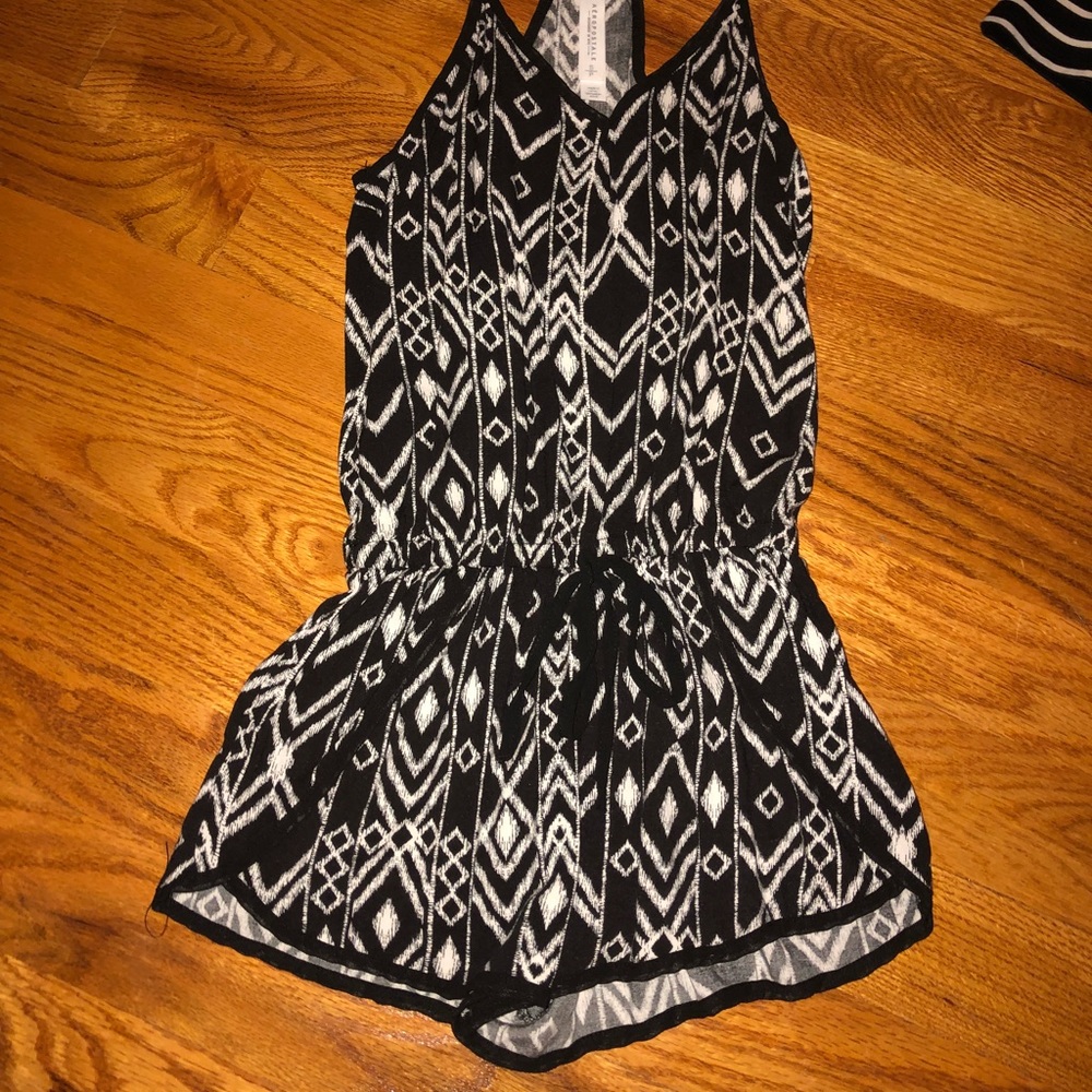 Size Small Aeropostale Romper